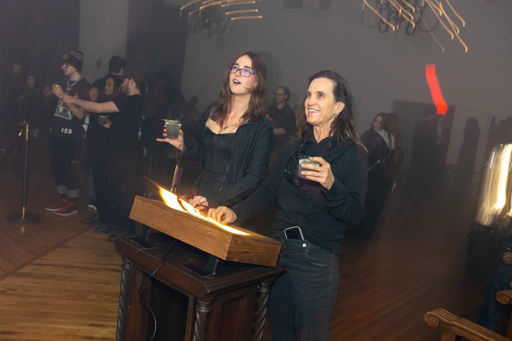 https://images.nightlight.io/6V4A0408_3000.jpg